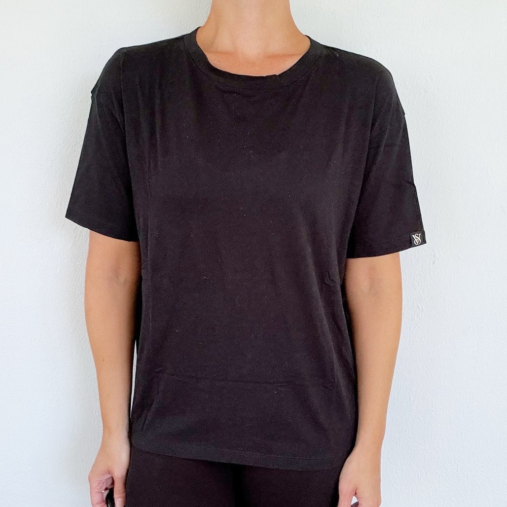 Victoria’s Secret black cotton oversized short sleeve crew neck tee small
